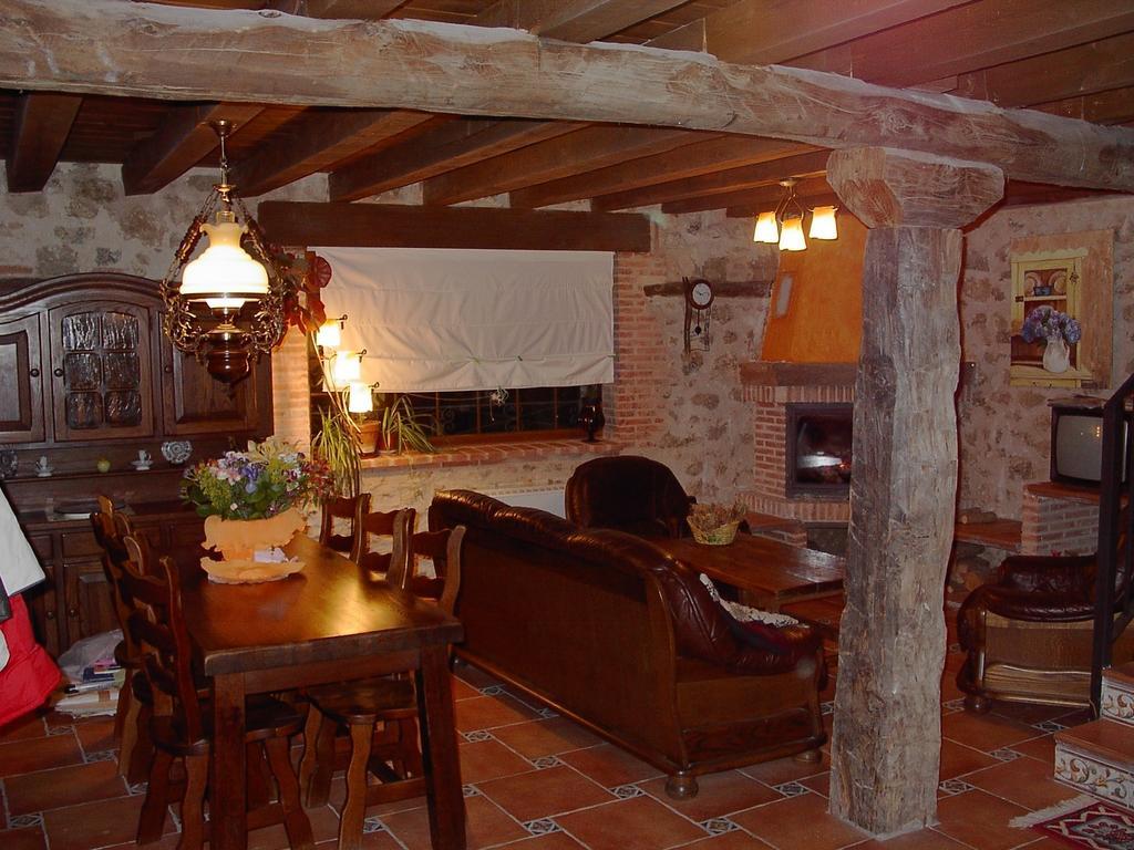 Casa Rural Pincherres Mata de Quintanar 客房 照片